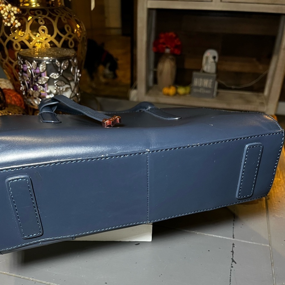 Radley London Navy Blue Leather Handbag - Picture 12 of 16